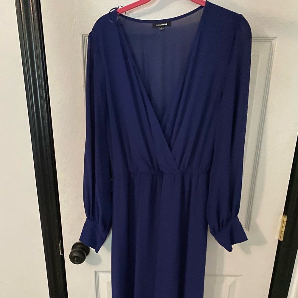 Fashion Nova royal blue jumpsuit!